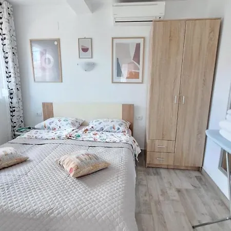 Apartmani Mirko Rovinj Exterior photo