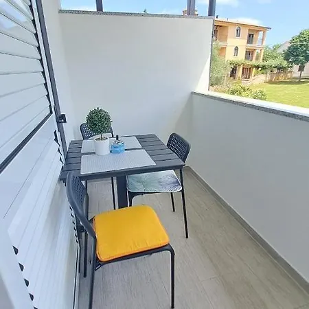 Apartmani Mirko Rovinj Exterior photo