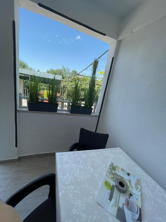 Mirko Apartment *